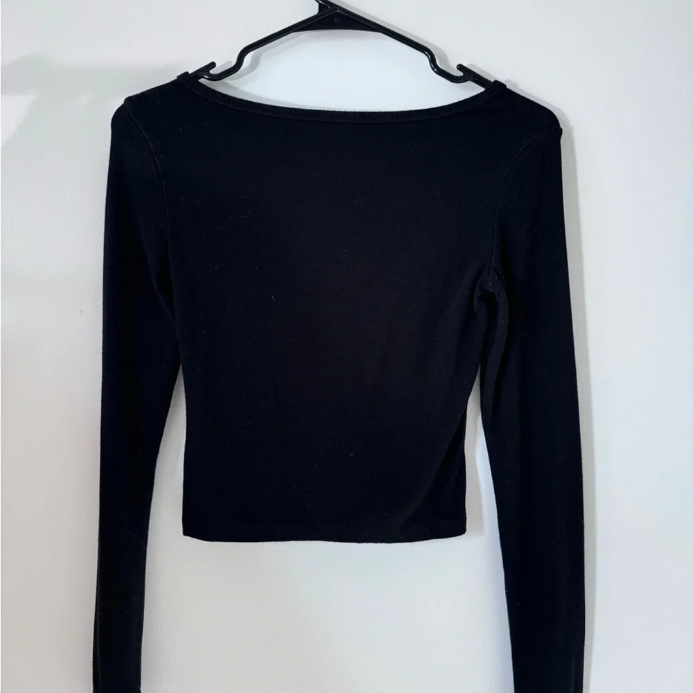 Black Button-Up Women's Top - Picture 2 of 2